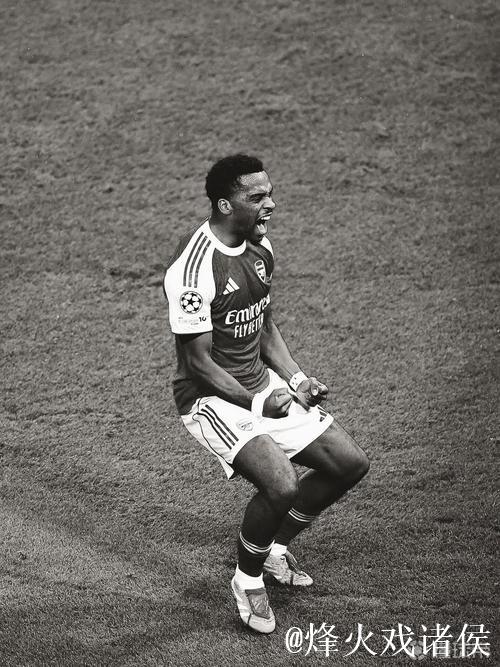 主场力克拜仁,廷贝尔晒照:展现强队风范 主场力克拜仁,廷贝尔晒照:展现强队风范
