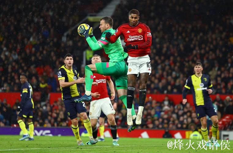 英超精彩对决:曼联两度领先难守,4-4战平伯恩茅斯 英超精彩对决:曼联两度领先难守,4-4战平伯恩茅斯